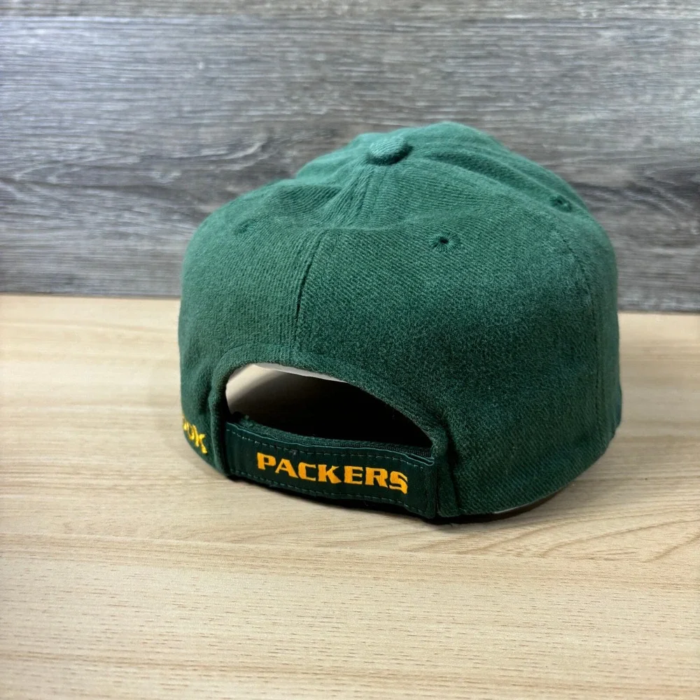 Green Bay Packers Hat Cap Strap Back Green NFL‎ Football Reebok Adjustable